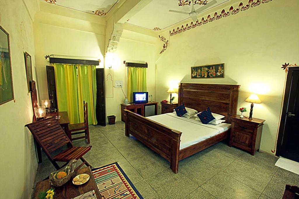 V Resorts Jhalamand Garh Jodhpur ジョードプル 部屋 写真